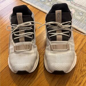 On Running Women’s Black and White Running Shoes
